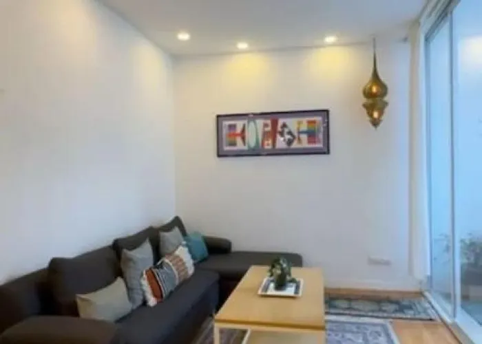 Luxury 5-suite House With Terraces In Condesa