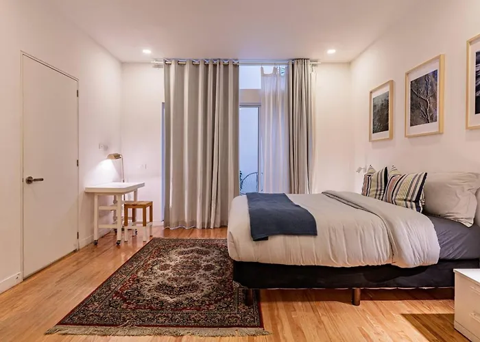 Luxury 5-suite House With Terraces In Condesa