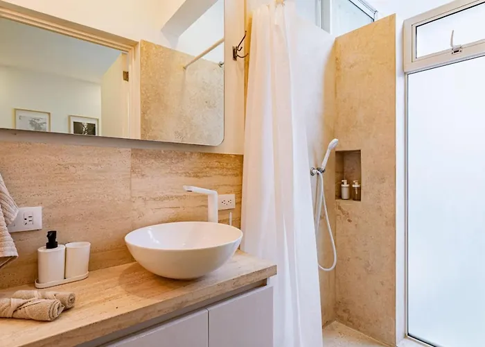 Luxury 5-suite House With Terraces In Condesa