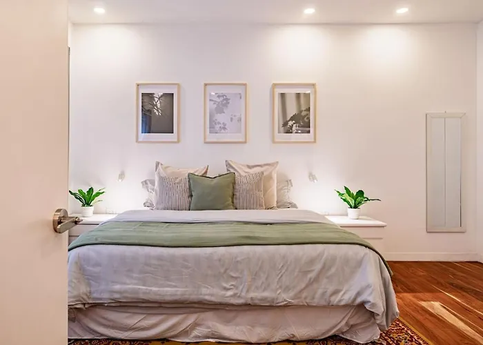 Luxury 5-suite House With Terraces In Condesa *